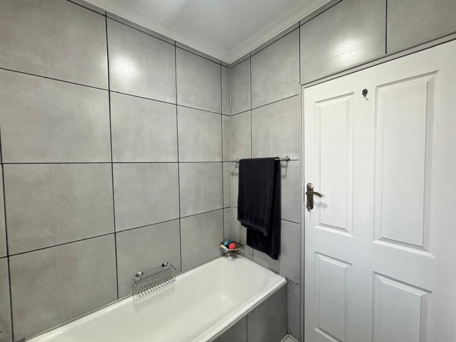 4 Bedroom Property for Sale in Sasolburg Ext 23 Free State